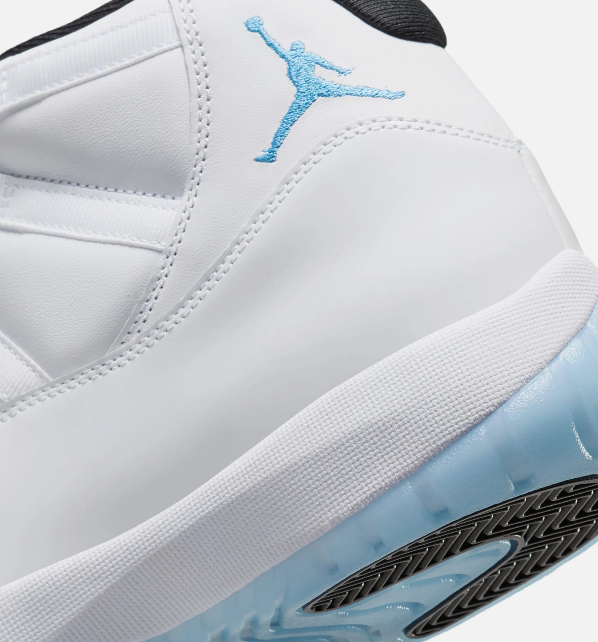 Air Jordan 11 Retro Legend Blue Mens Lifestyle Shoe White Legend Blue Black Free Shipping