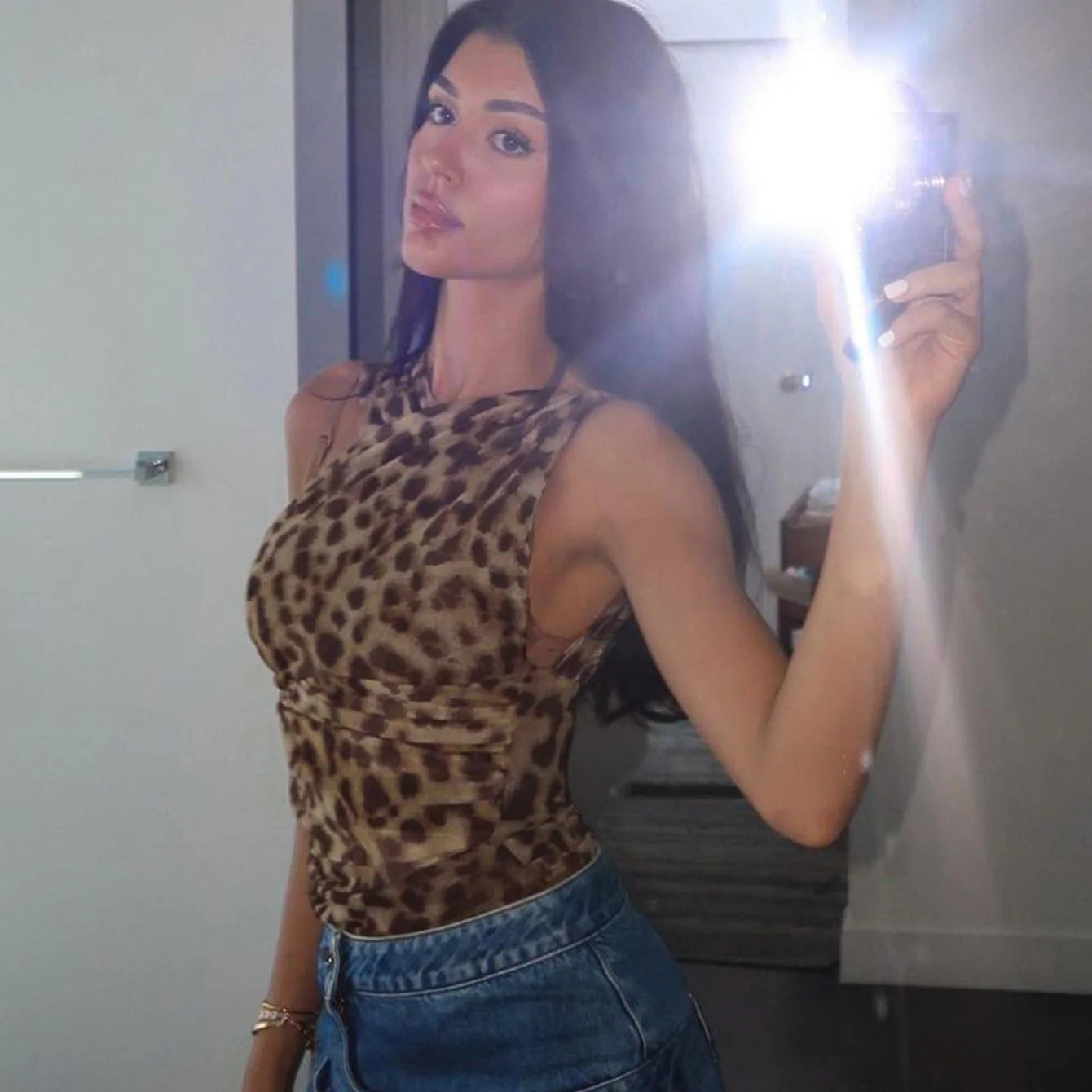 Body Leah