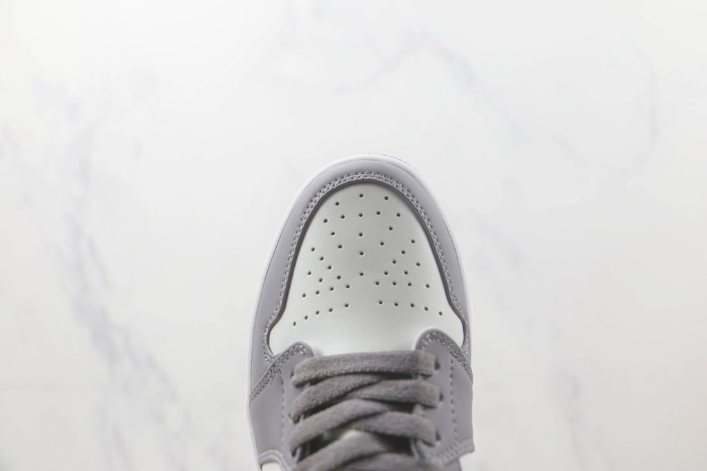 Jordan 1 Mid Stealth