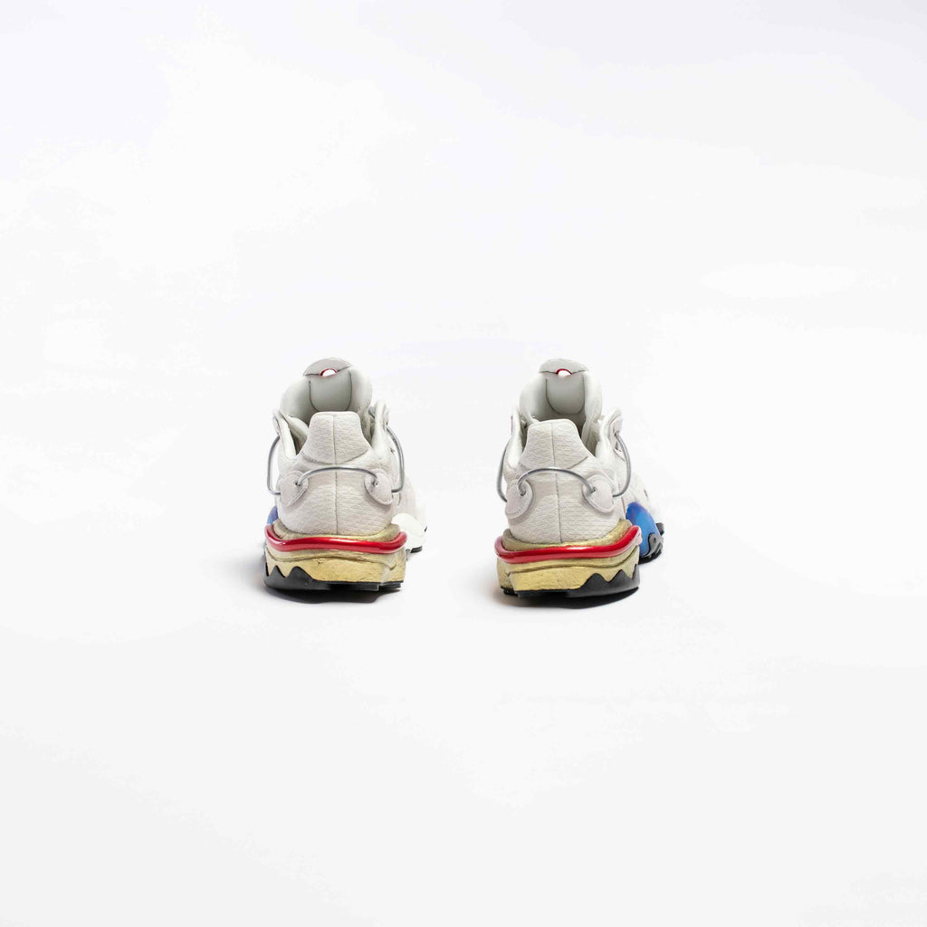 Torsion X Mens Running Shoe Crystal White Grey One Scarlet