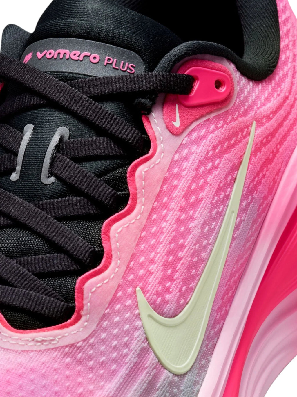 Nike Air Zoom Vomero Plus Womens Shoes