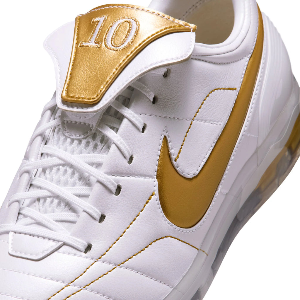 NIKE CRYO SHOT TMP LGND R10 OG WHITE