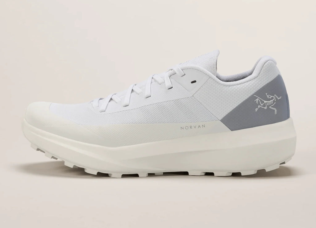 Womens Arcteryx Norvan LD 4
