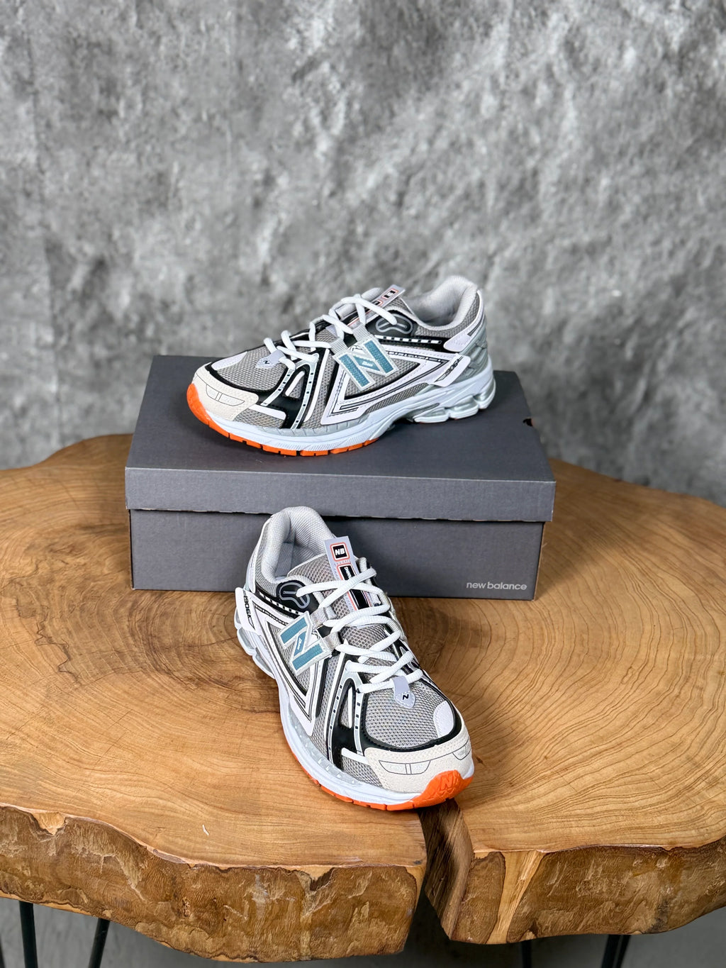 NEW BALANCE 1906 MODELİ