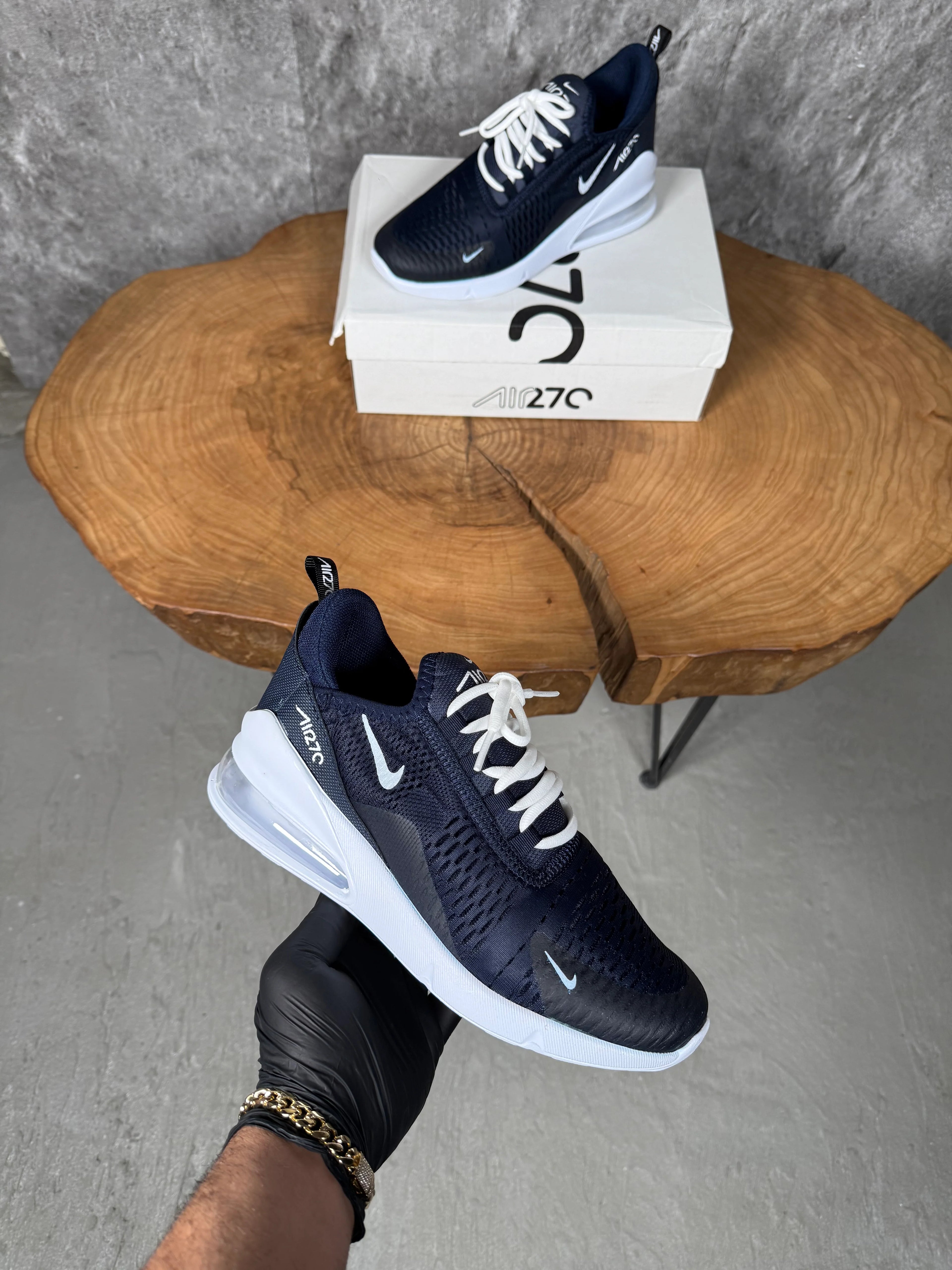 NIKE 270 MODEL