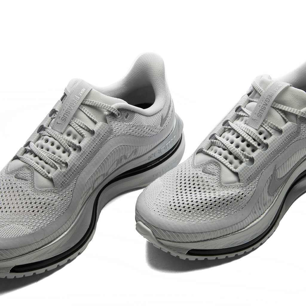 Pegasus Premium Photon Dust Metallic Silver Black