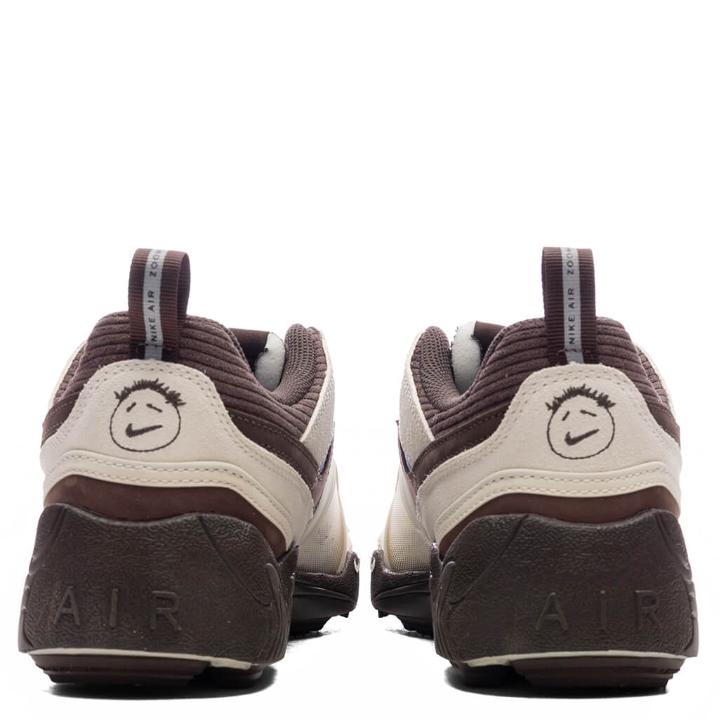 Nike x Travis Scott Zoom Field Jaxx Leche Blue Baroque Brown Pale Ivory