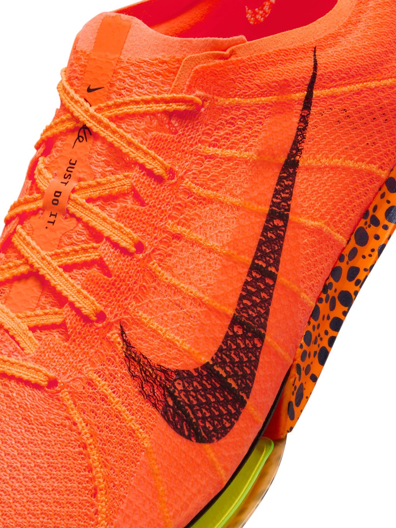 Nike Air Zoom Victory 2 Track Field Mid Distance Spikes