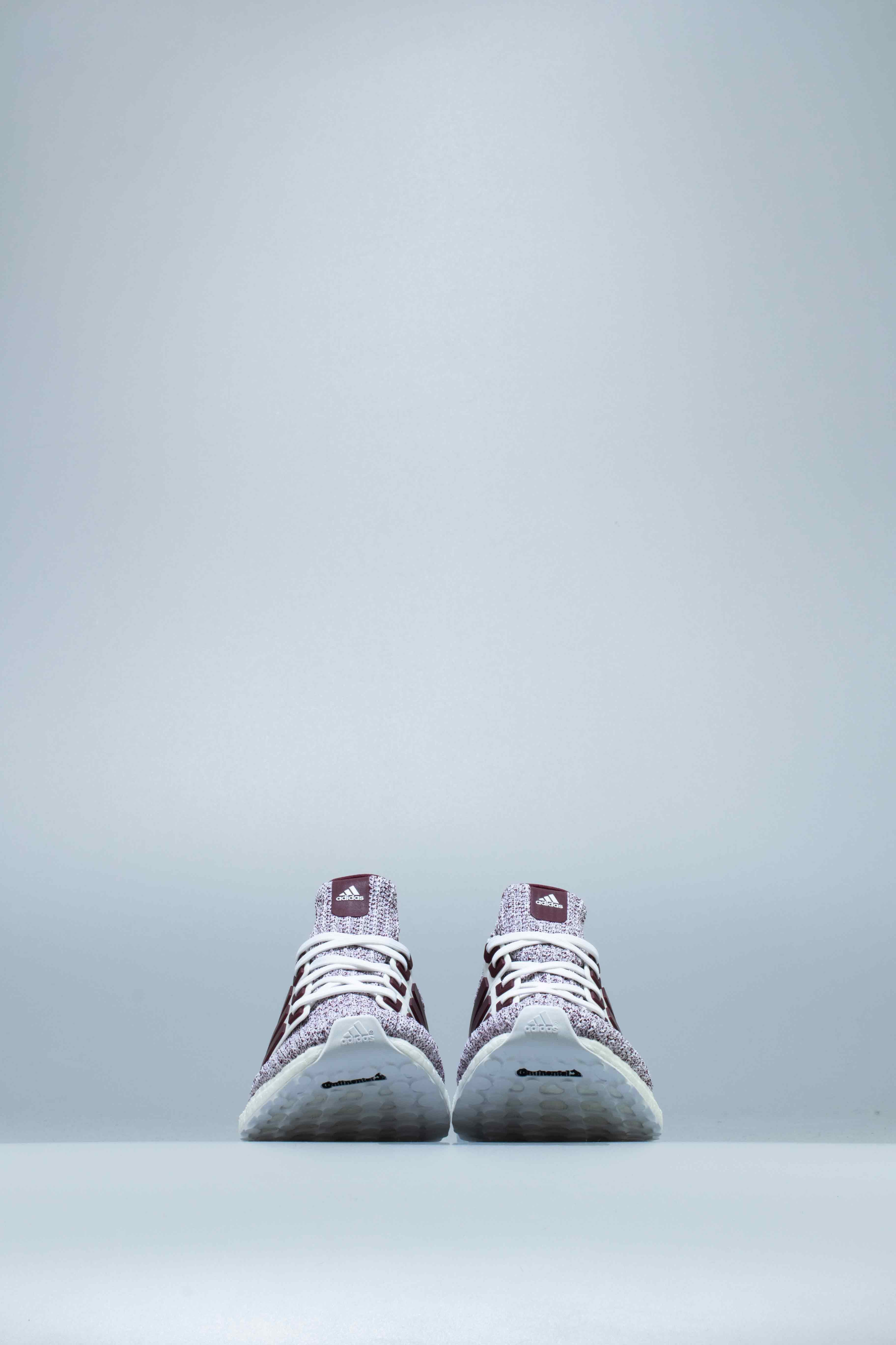 Ultraboost 40 Mens Shoe White Burgundy