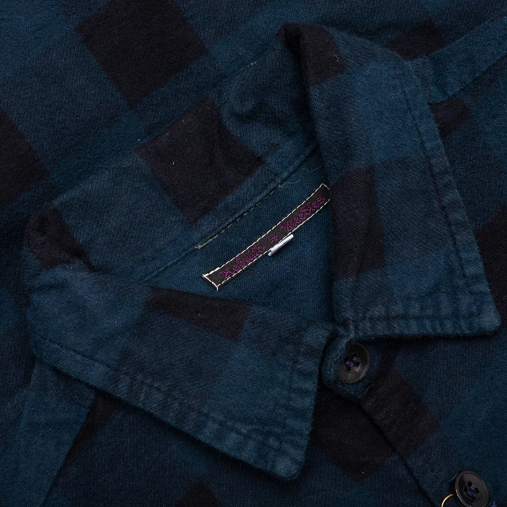 Over Dye 7 Cuts Shirt Green