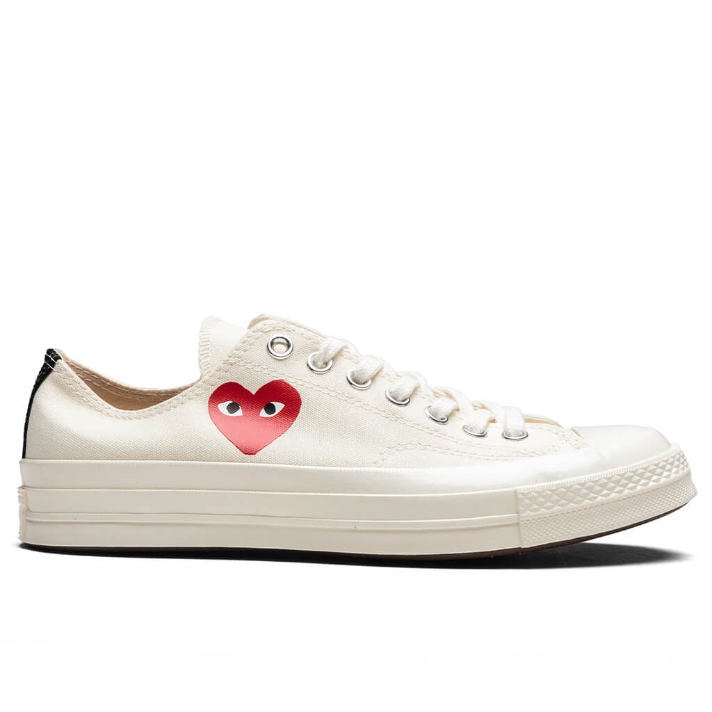 Converse x Comme Des Garcons PLAY All Star Chuck 70 Ox Small Red Heart White