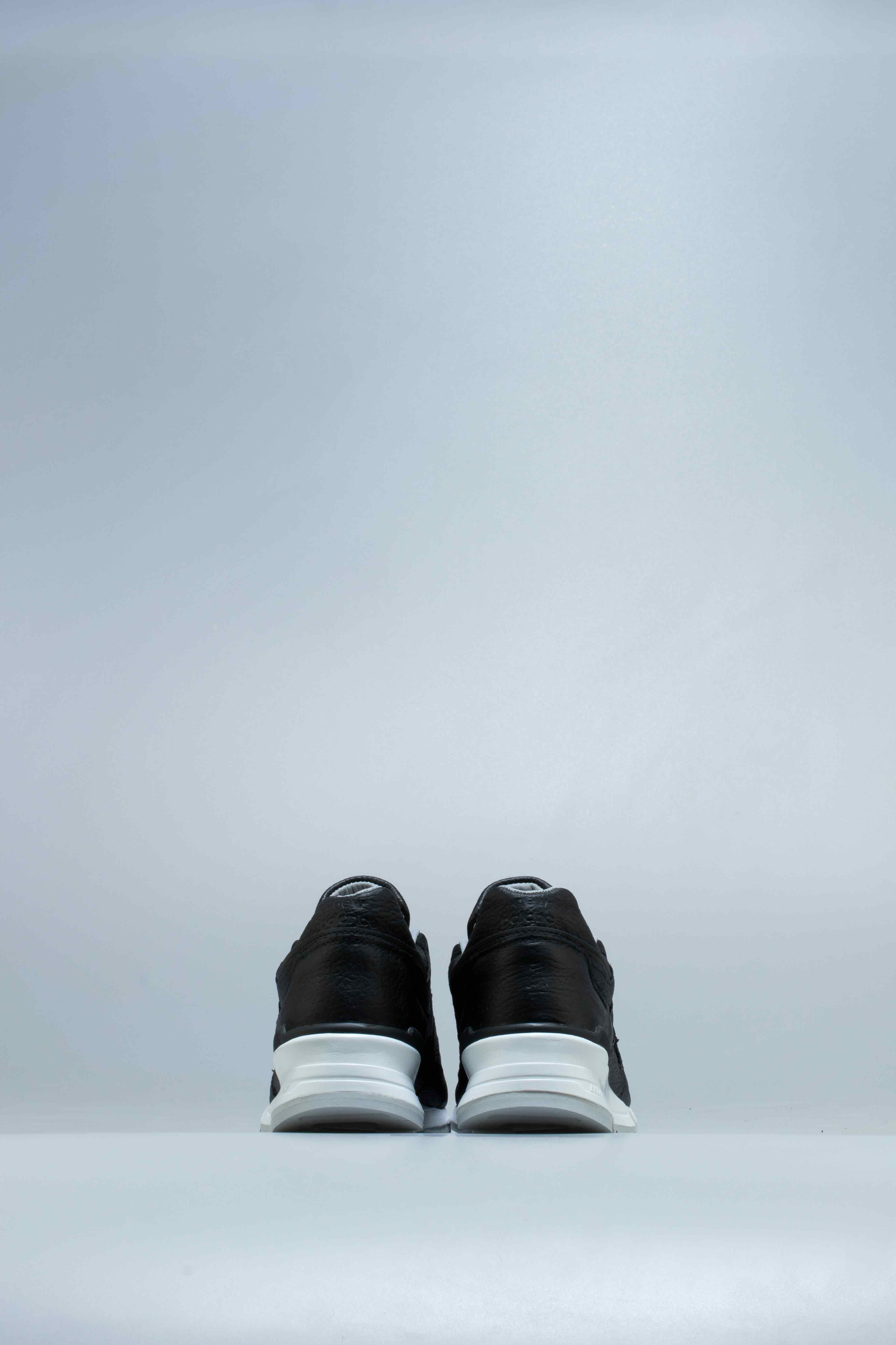 997 Made In US Mens Shoes Black Grey