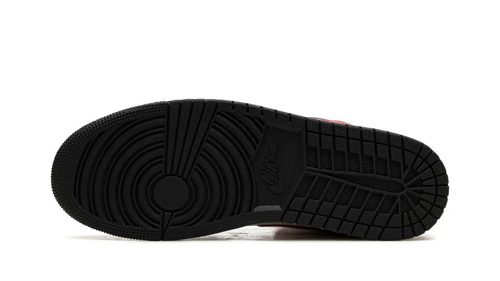 AIR JORDAN 1 MID WMNS Black Toe