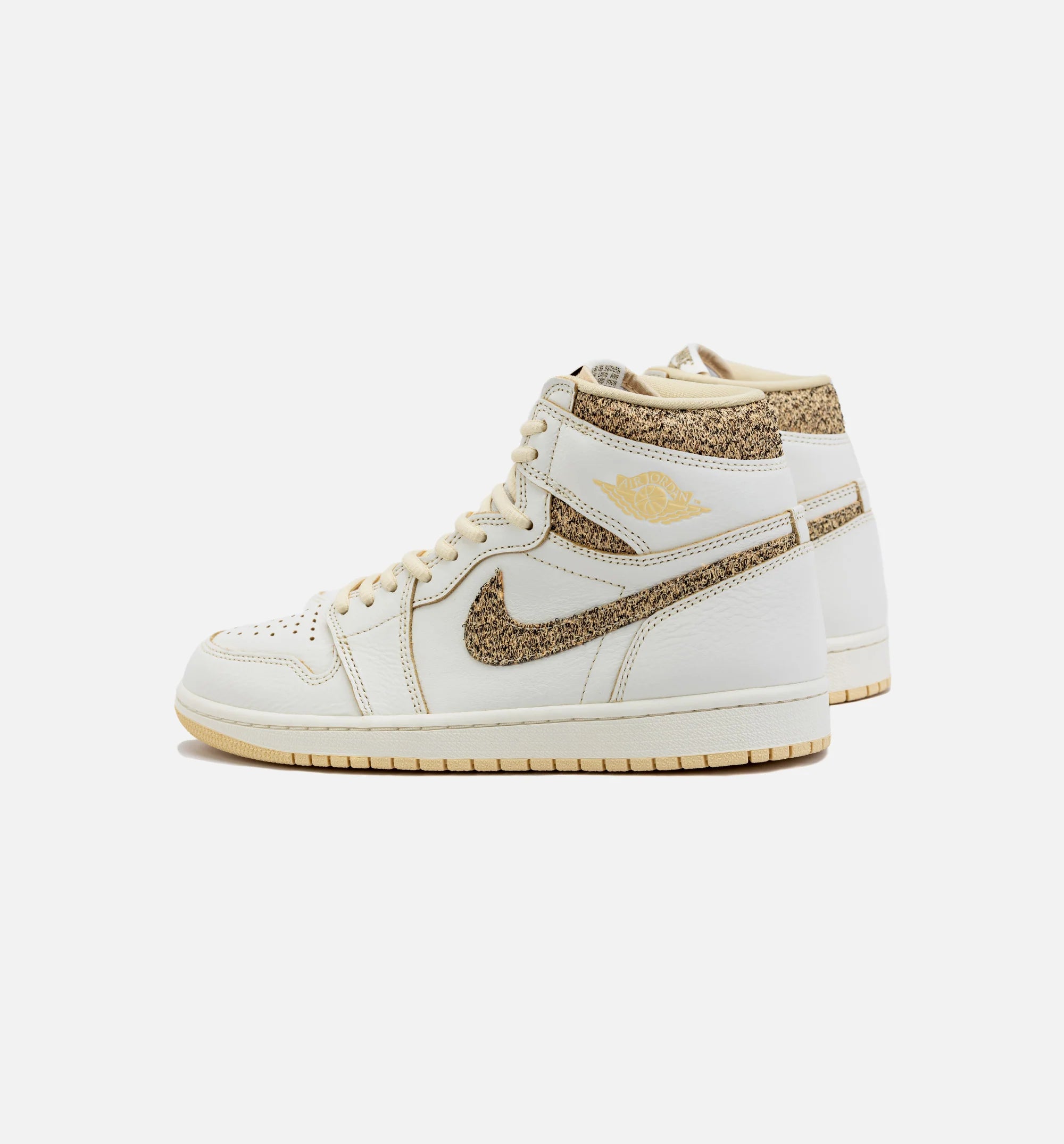 Air Jordan 1 Retro High OG Sail Pale Vanilla Mens Lifestyle Shoe Beige Free Shipping