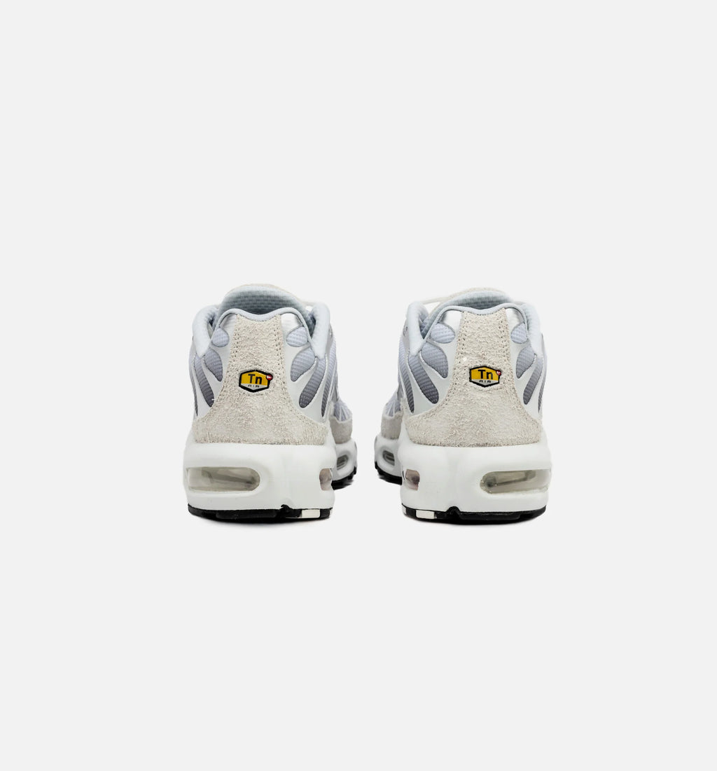 Air Max Plus Pure Platinum Mens Lifestyle Shoe Pure Platinum Metallic Sliver