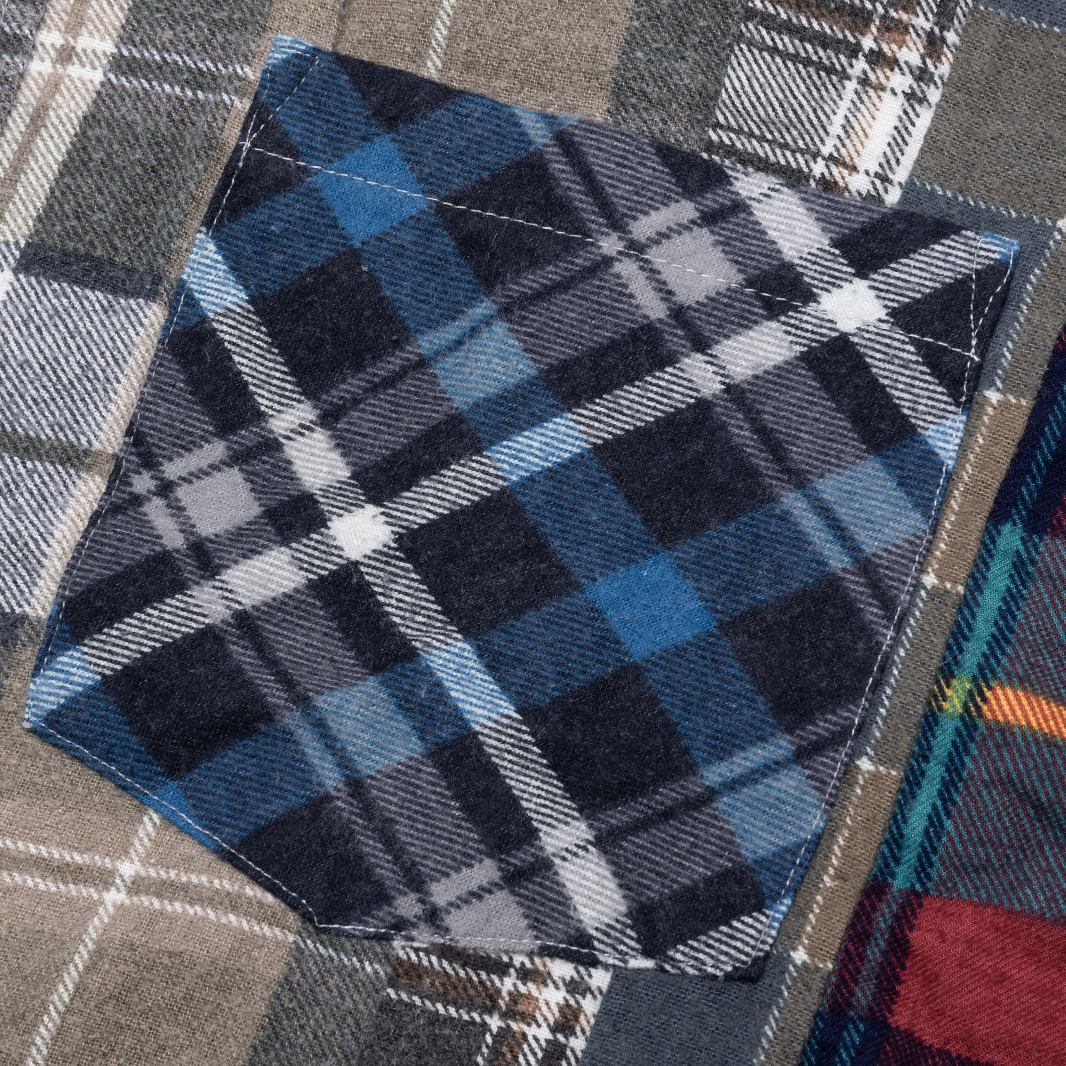 7 Cuts Flannel Shirt Assorted