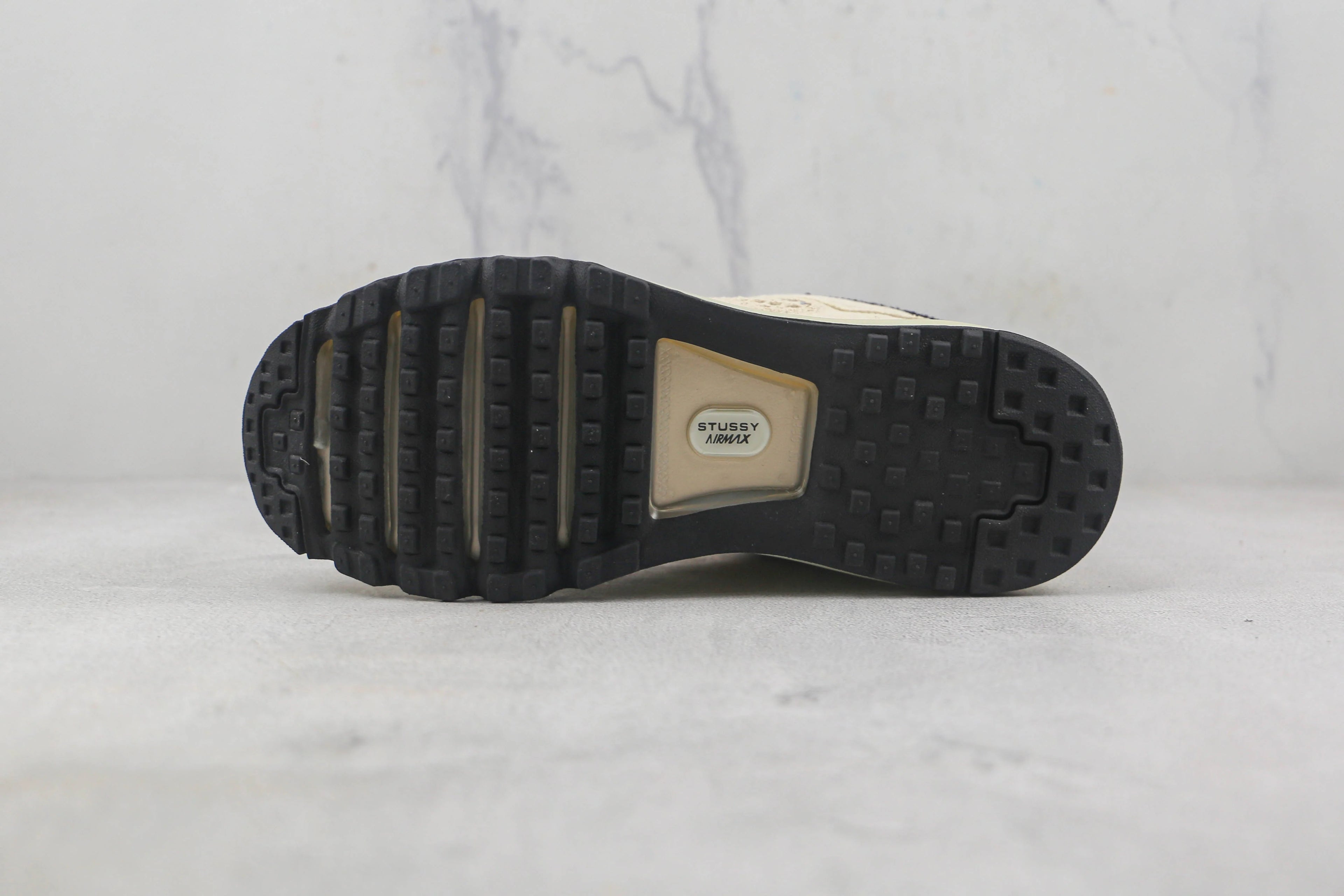 Nike Air Max 2013 Stussy Fossil