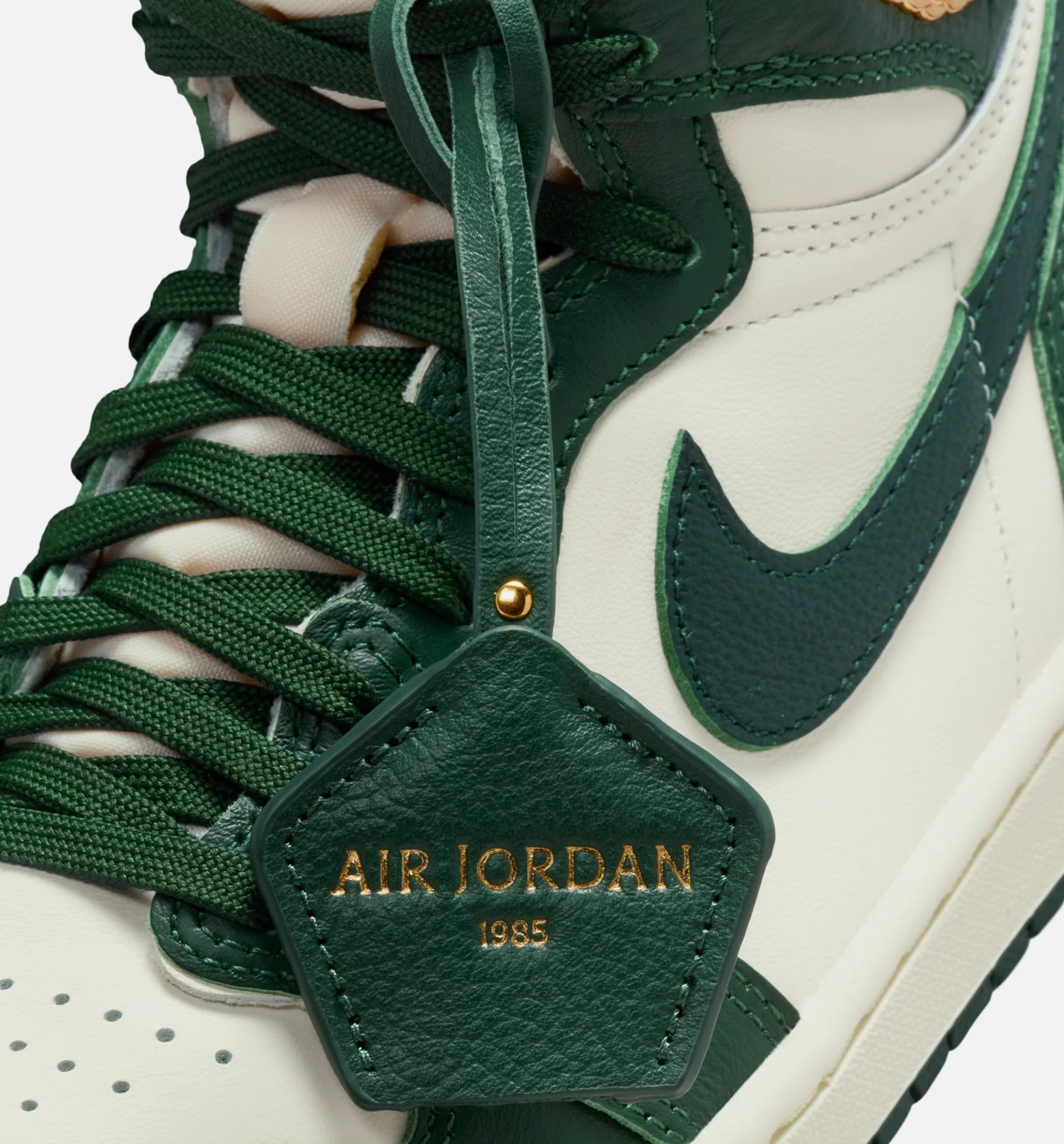 Air Jordan 1 Retro High OG Pro Green Womens Lifestyle Shoe Pale Ivory Pro Green Fir Coconut Milk Free Shipping