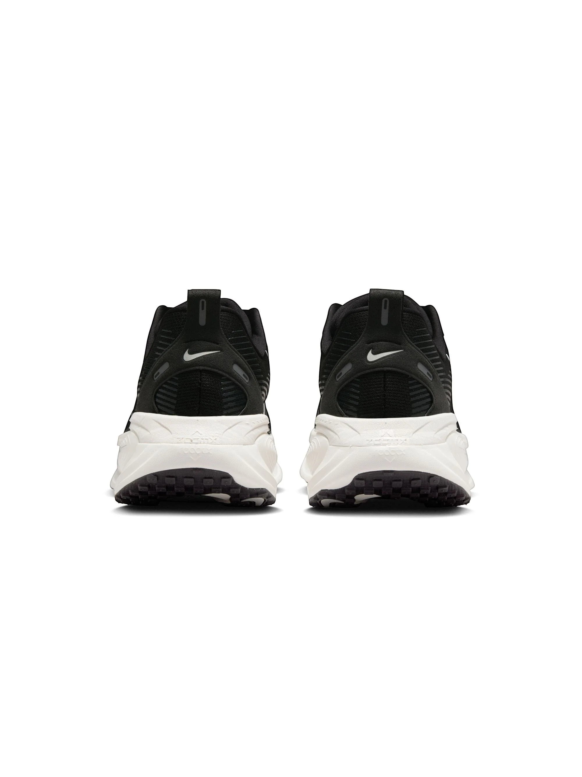 Nike Vomero 18 Mens Shoe