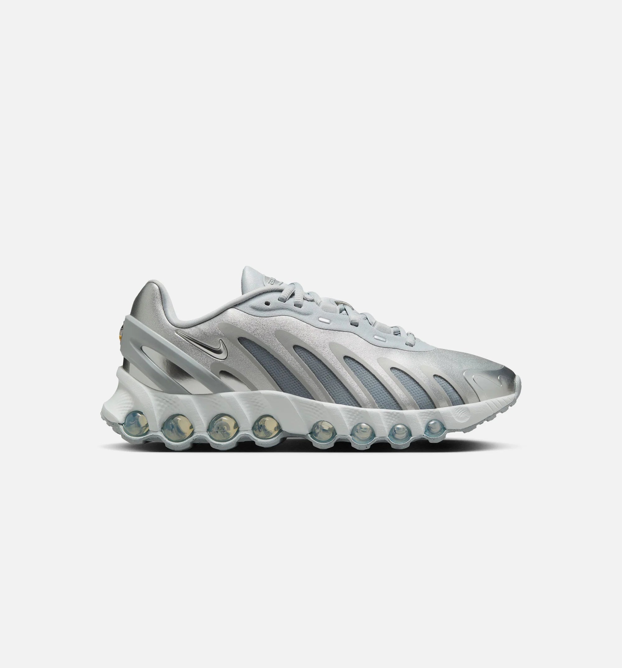 Air Max DN8 Womens Lifestyle Shoe Grey Silver
