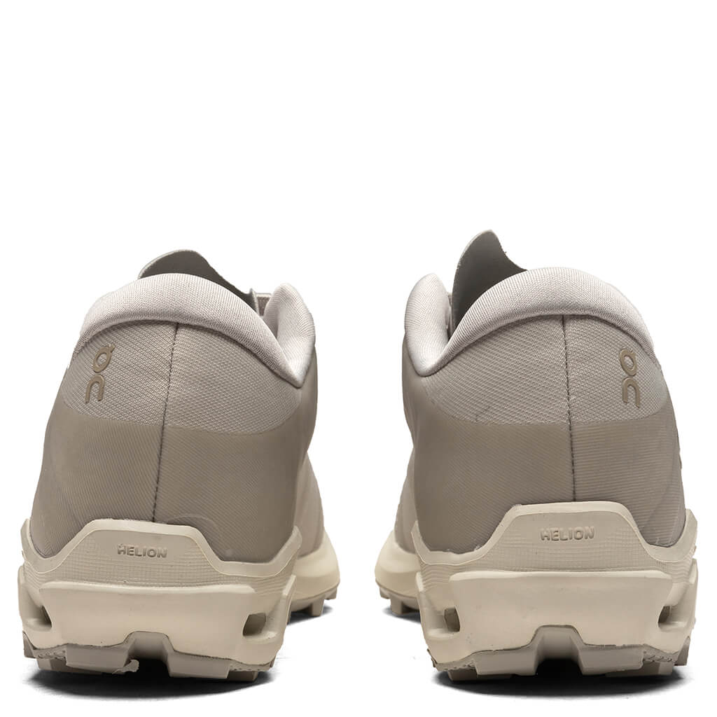 On x PAF Womens Cloudventure Peak Ice Moondust
