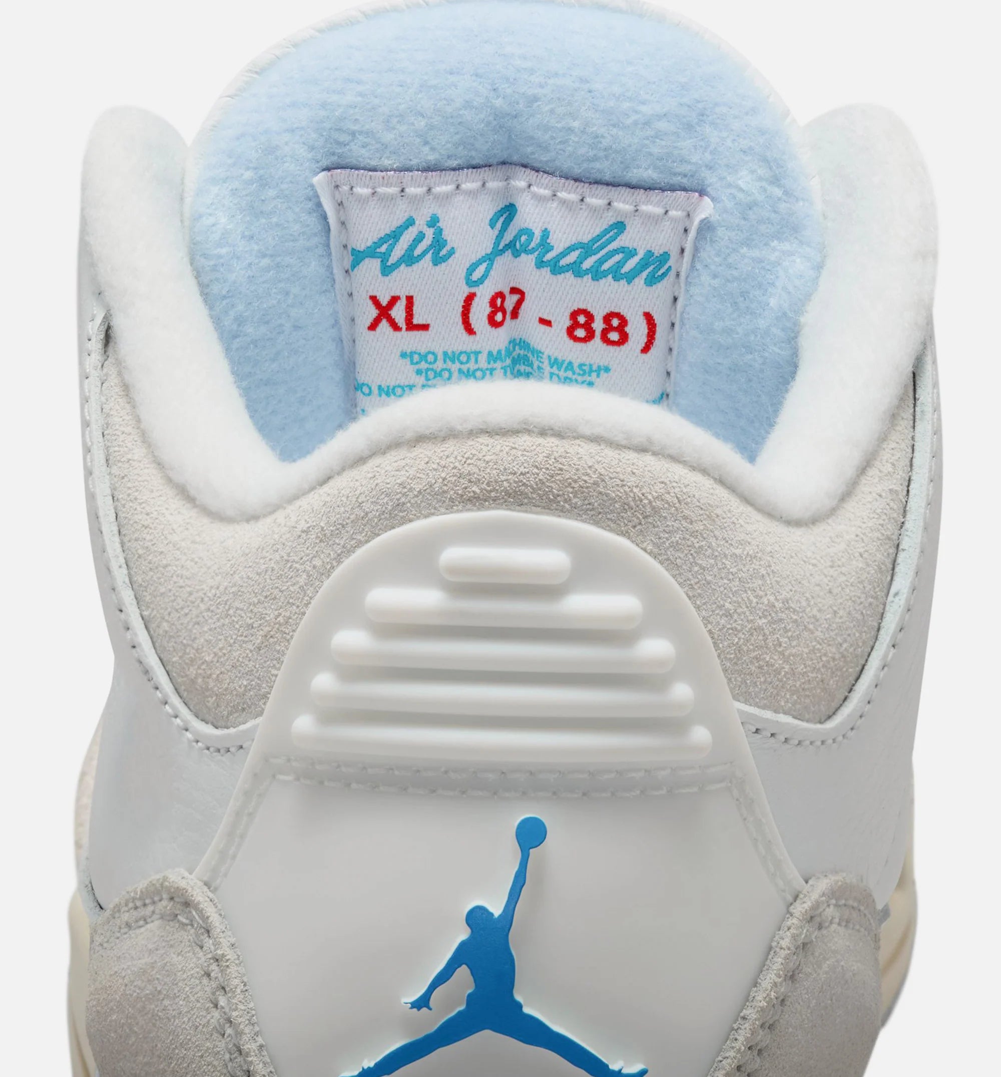 Air Jordan 3 Retro Lucky Shorts Grade School Lifestyle Shoe Summit White Hydrogen Blue Legend Blue