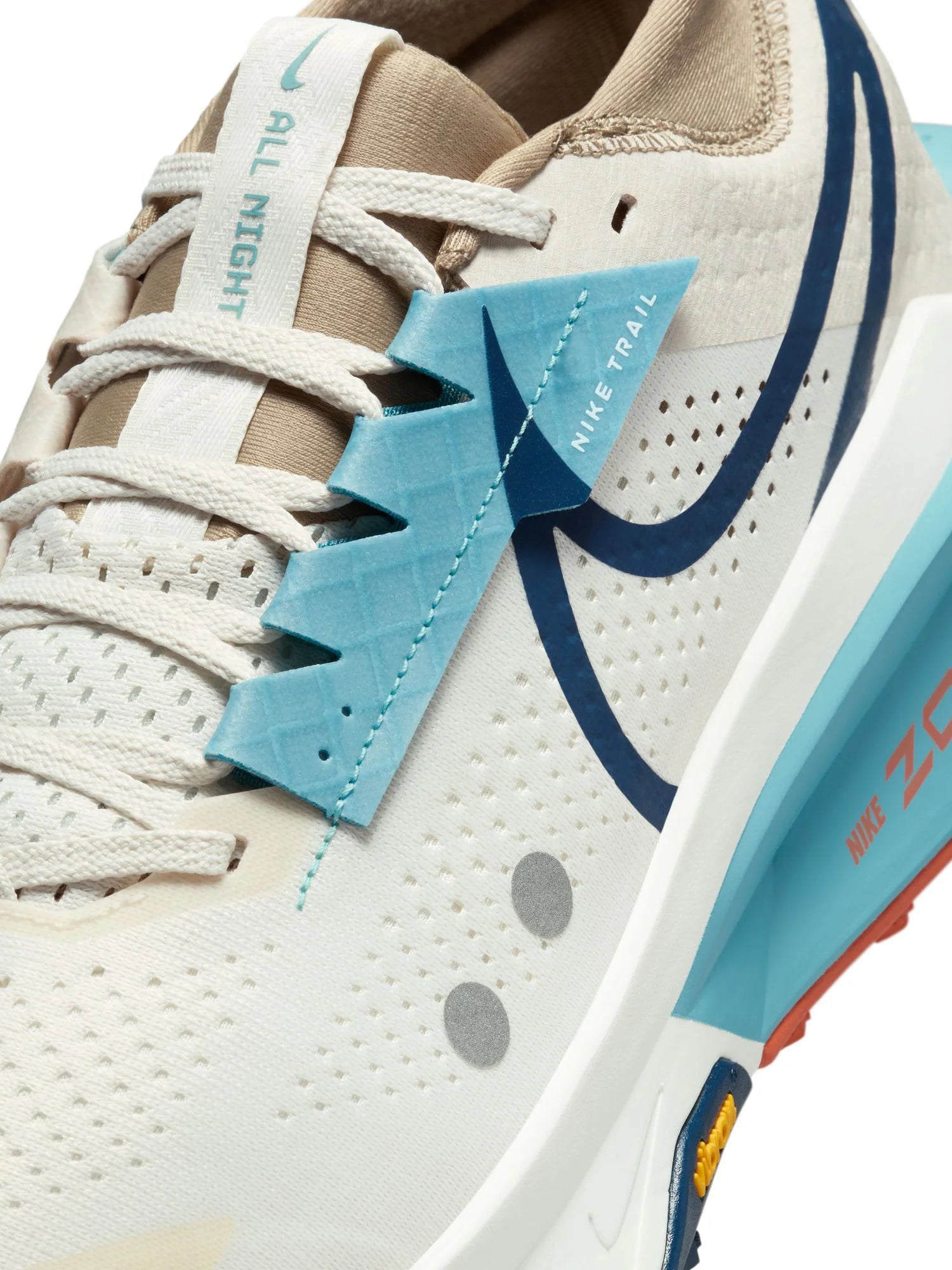 Nike Mens ZoomX Zegama Trail 2 Shoes