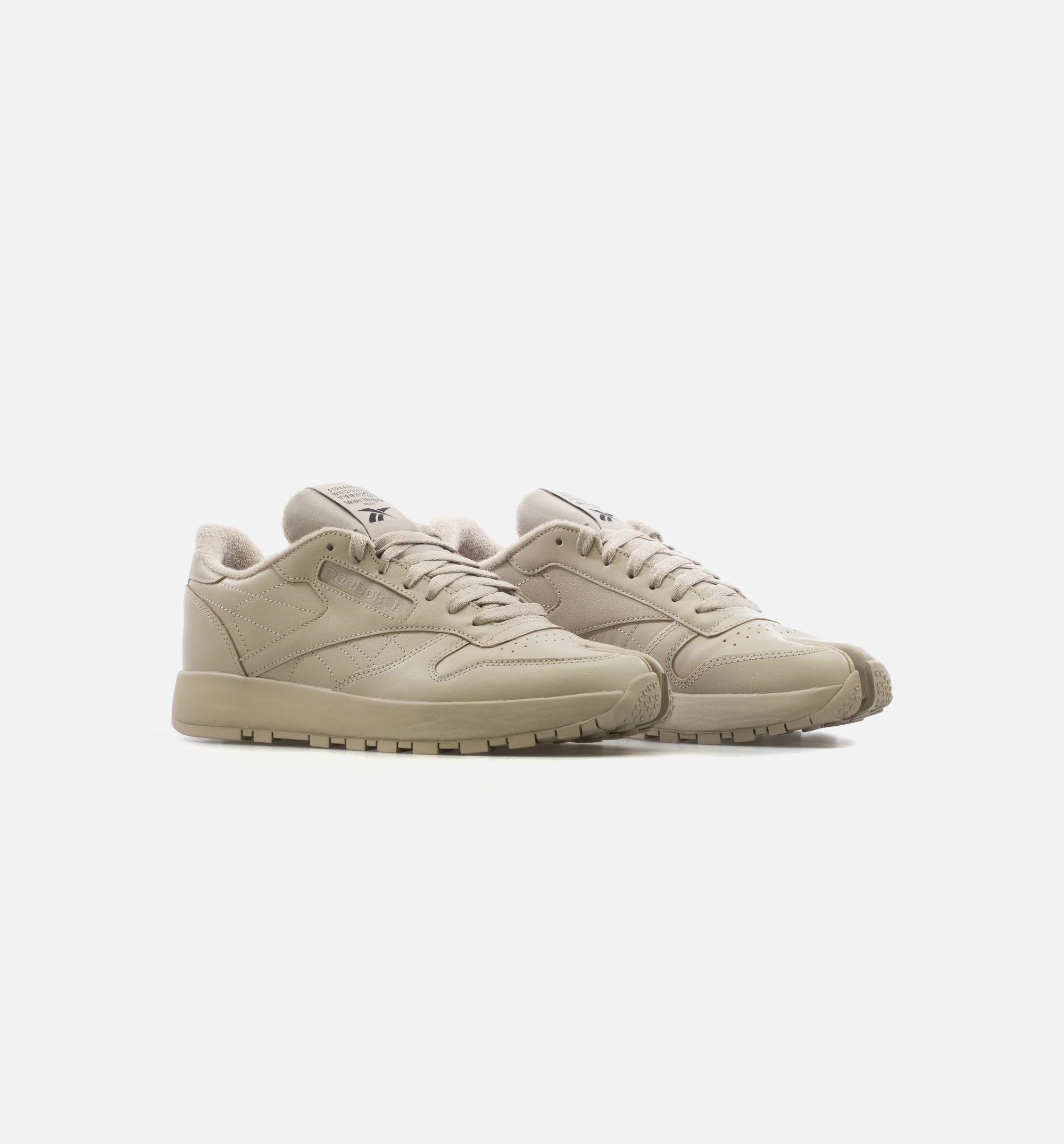 Maison Margiela Classic Leather Tabi Mens Lifestyle Shoe Tan Tan