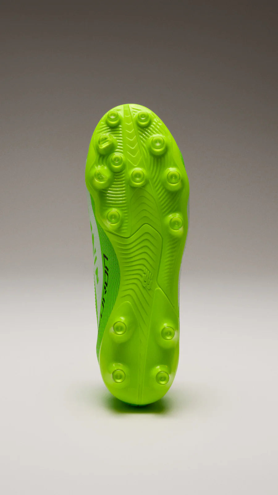 New Balance Furon Elite MG V8 Womens Soccer Cleats Green
