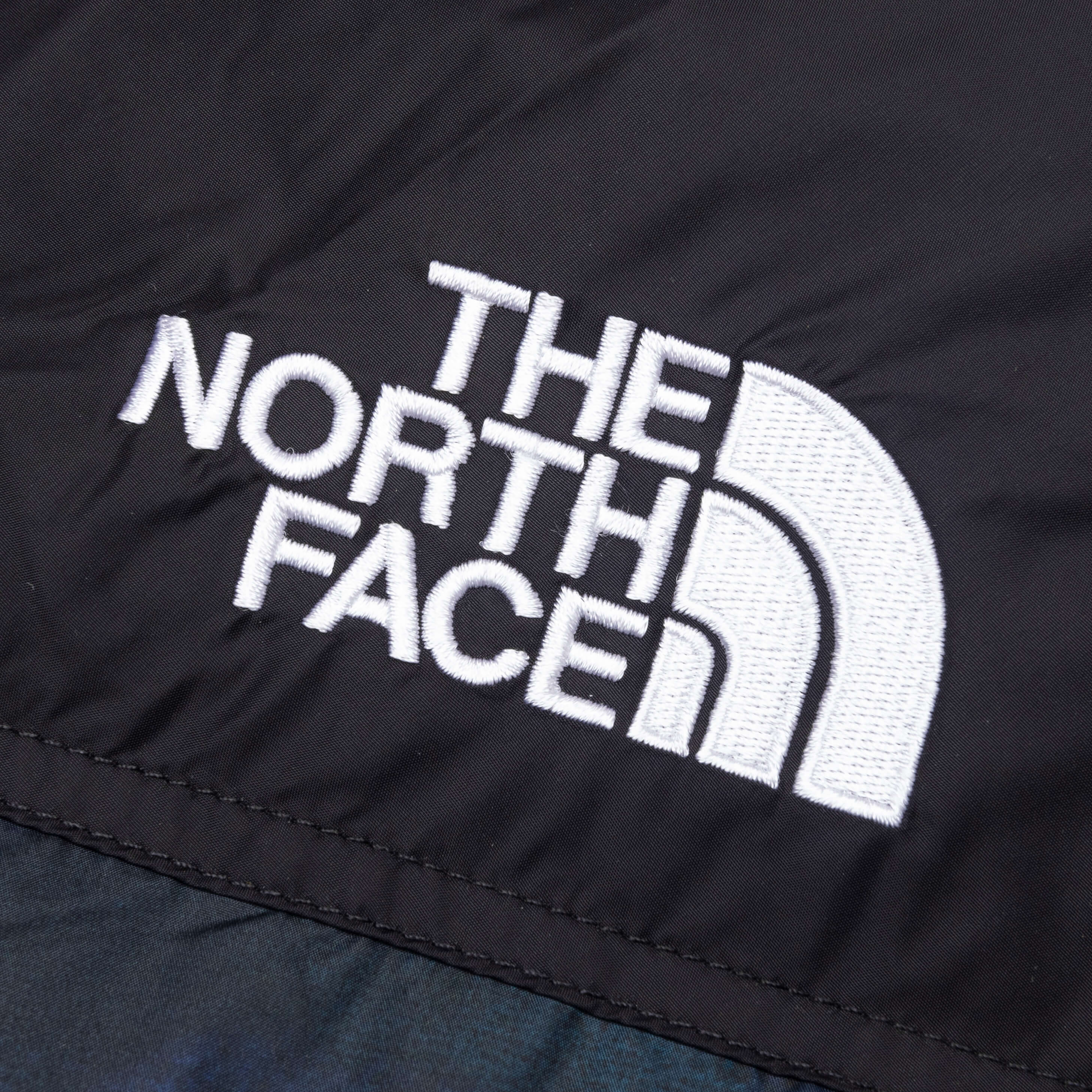 1996 Retro Nuptse Jacket Midnight Petrol