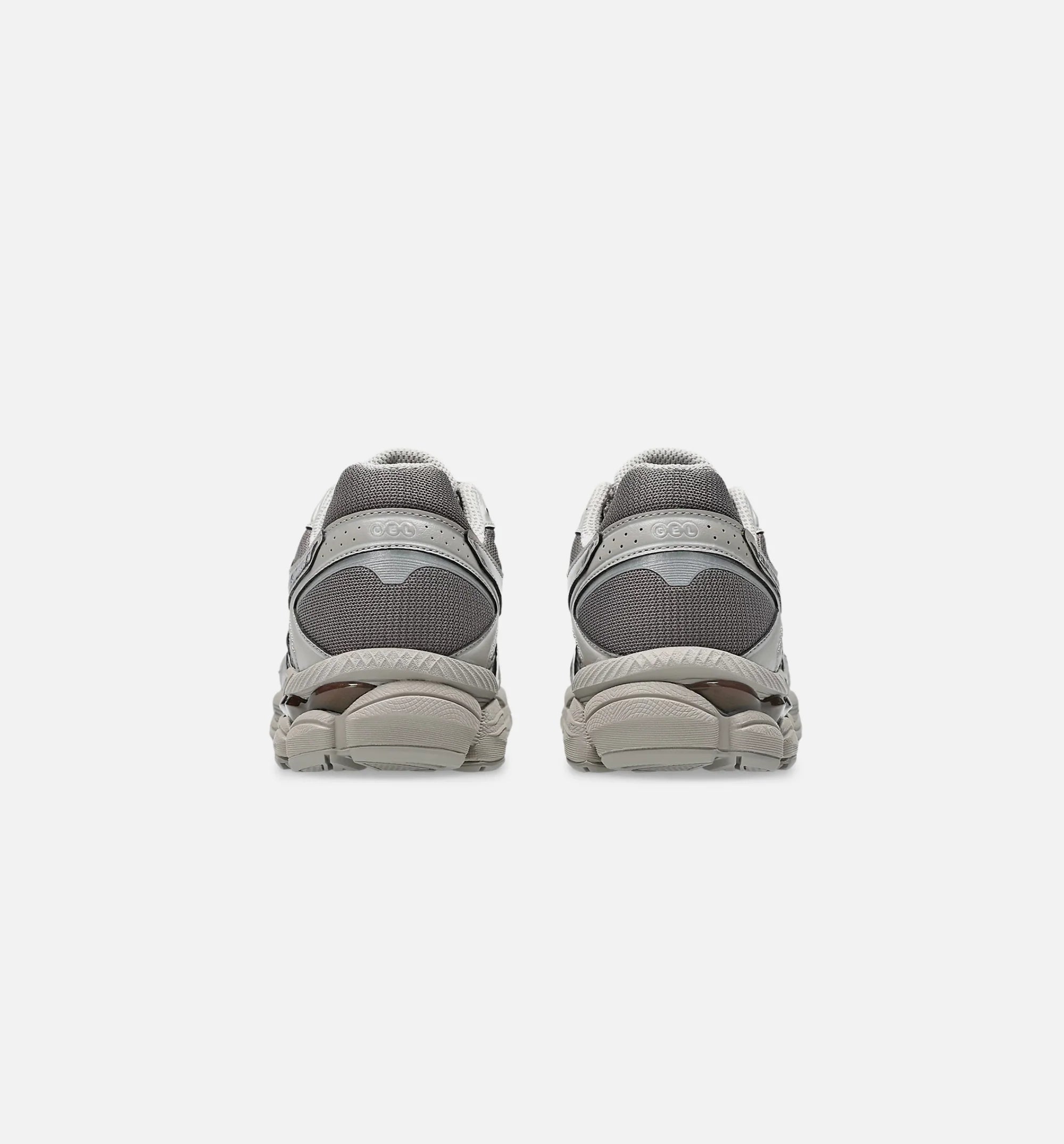 Gel Cumulus 16 Mens Lifestyle Shoe Cocoa Powder Pure Silver