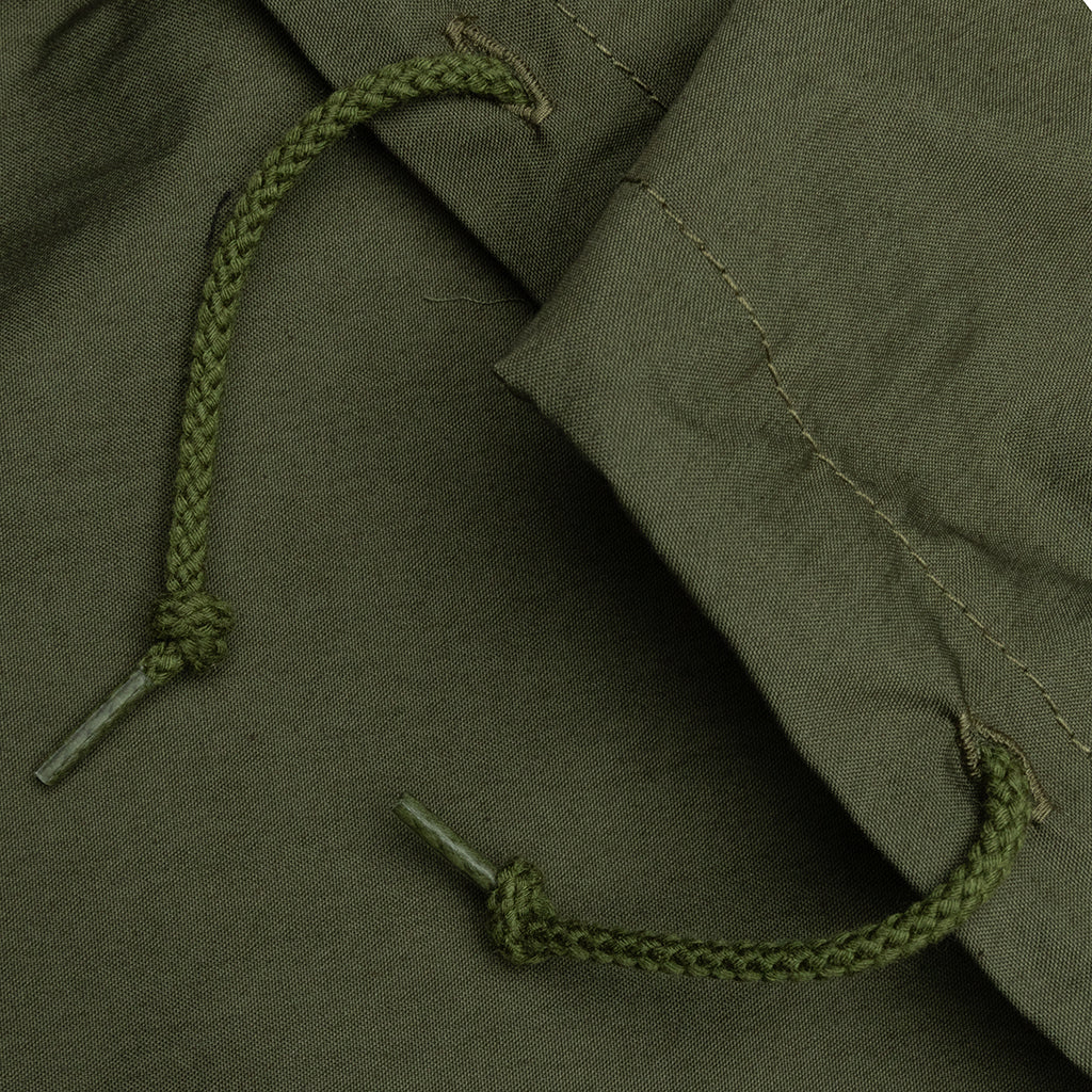 C N Oxford Field Short Olive