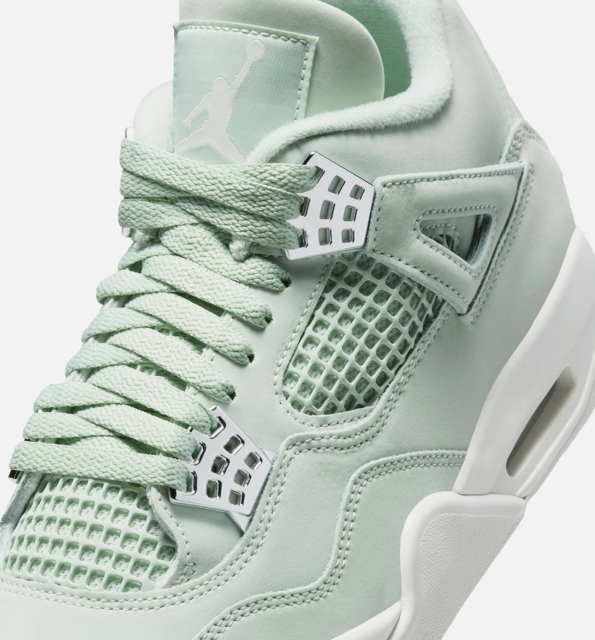 Air Jordan 4 Retro Abundance Womens Lifestyle Shoe Seafoam Sail Metalic Silver