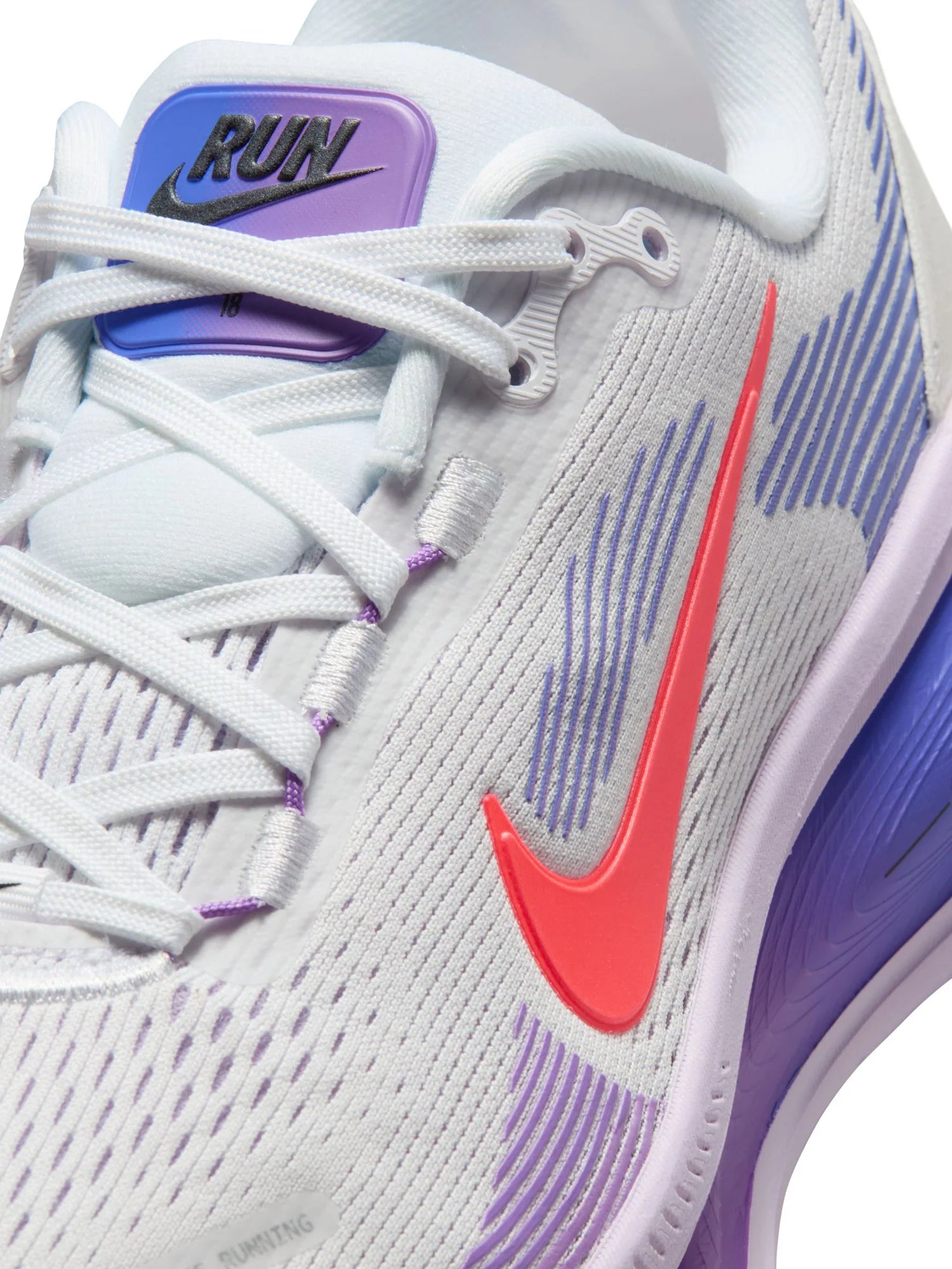 Nike Vomero 18 Womens Shoe