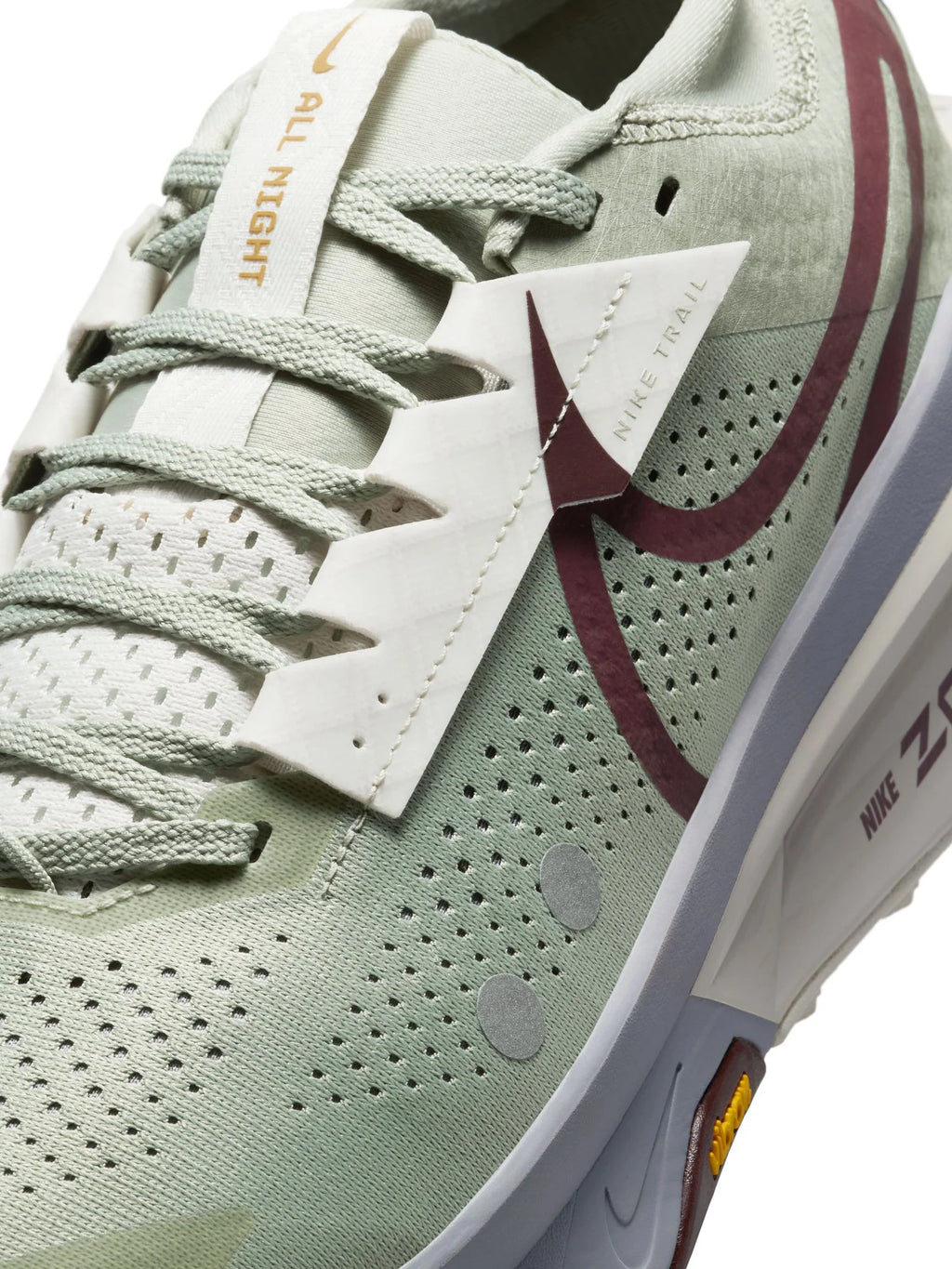 Nike Mens ZoomX Zegama Trail 2 Shoes