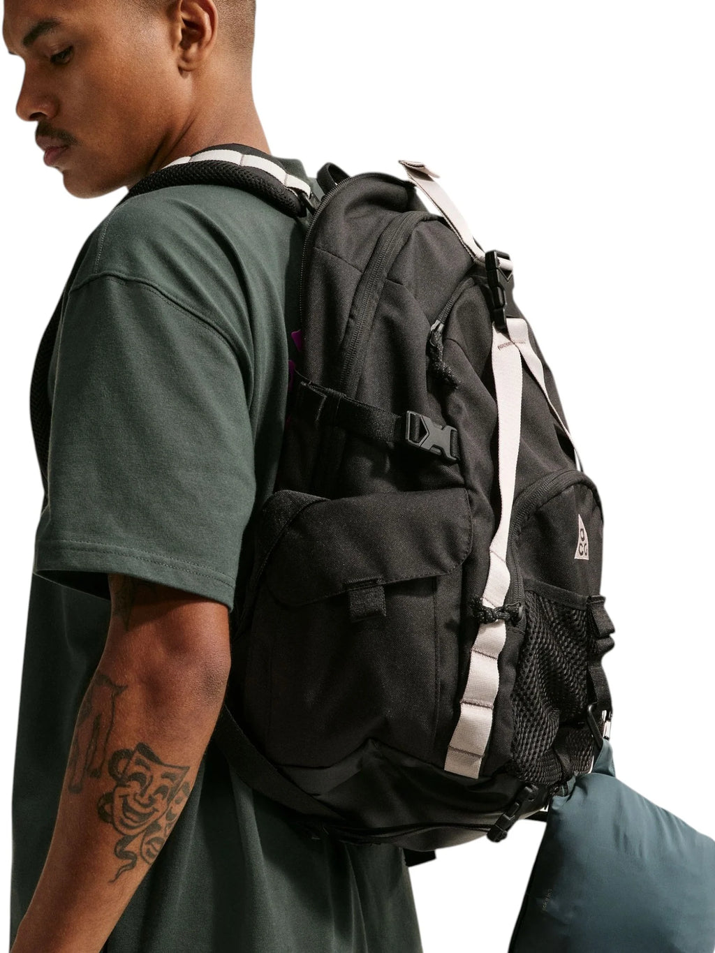 Nike Mens ACG Five Towers UV Protection Jacket