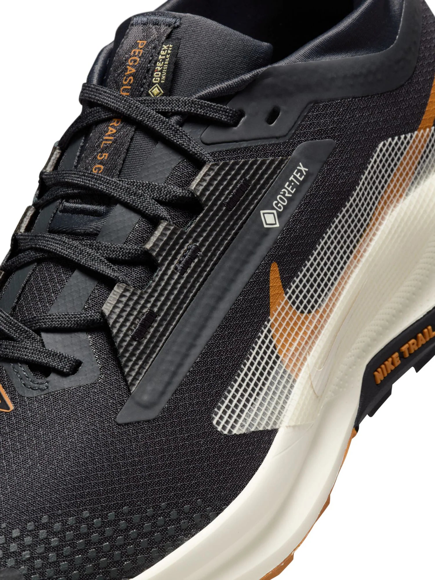 Nike Pegasus Trail 5 GORE TEX Mens Shoes