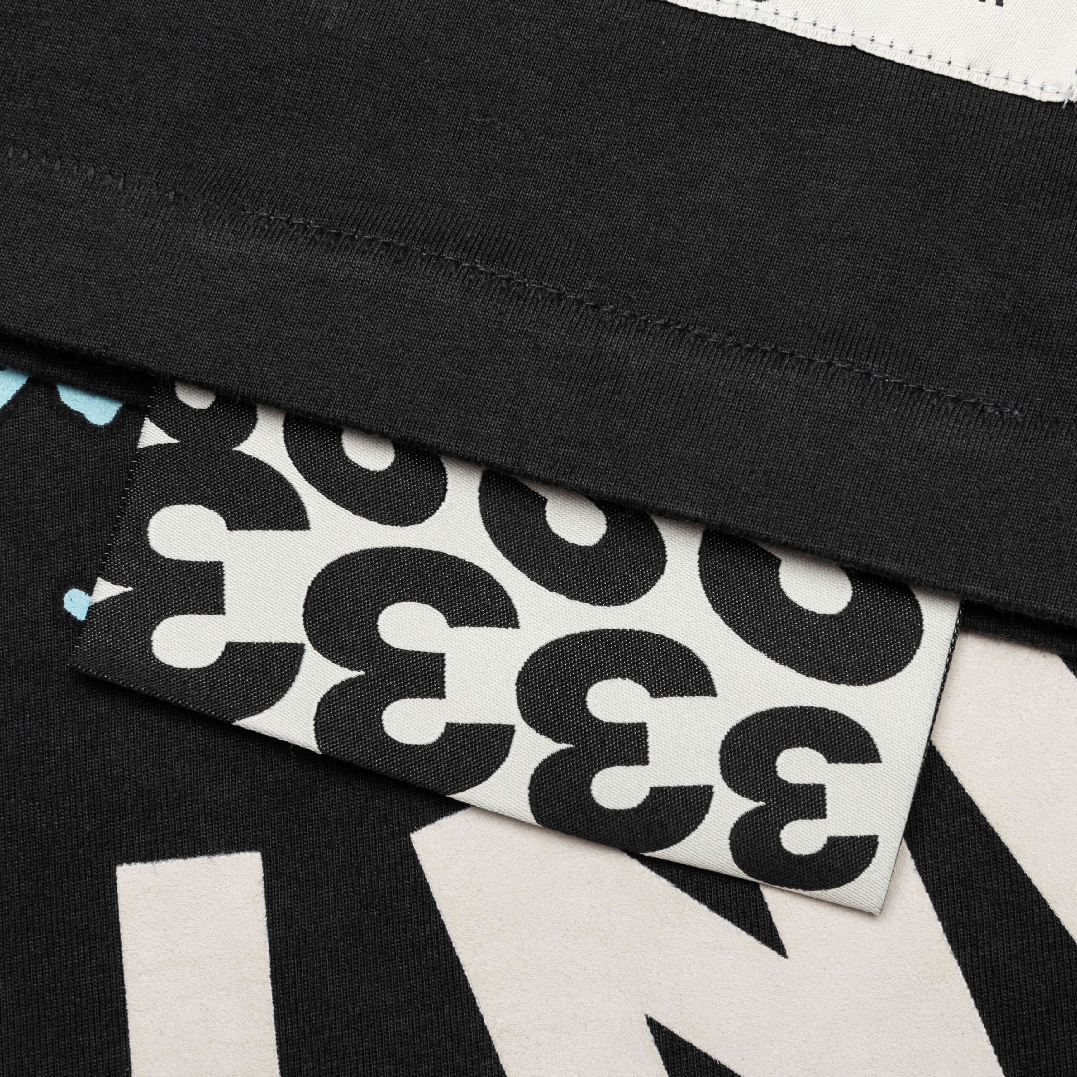 CVA Paris Tee Black