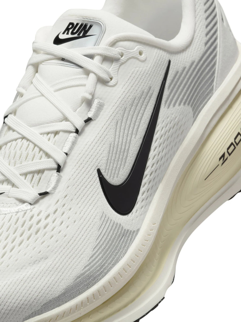 Nike Vomero 18 Womens Shoe