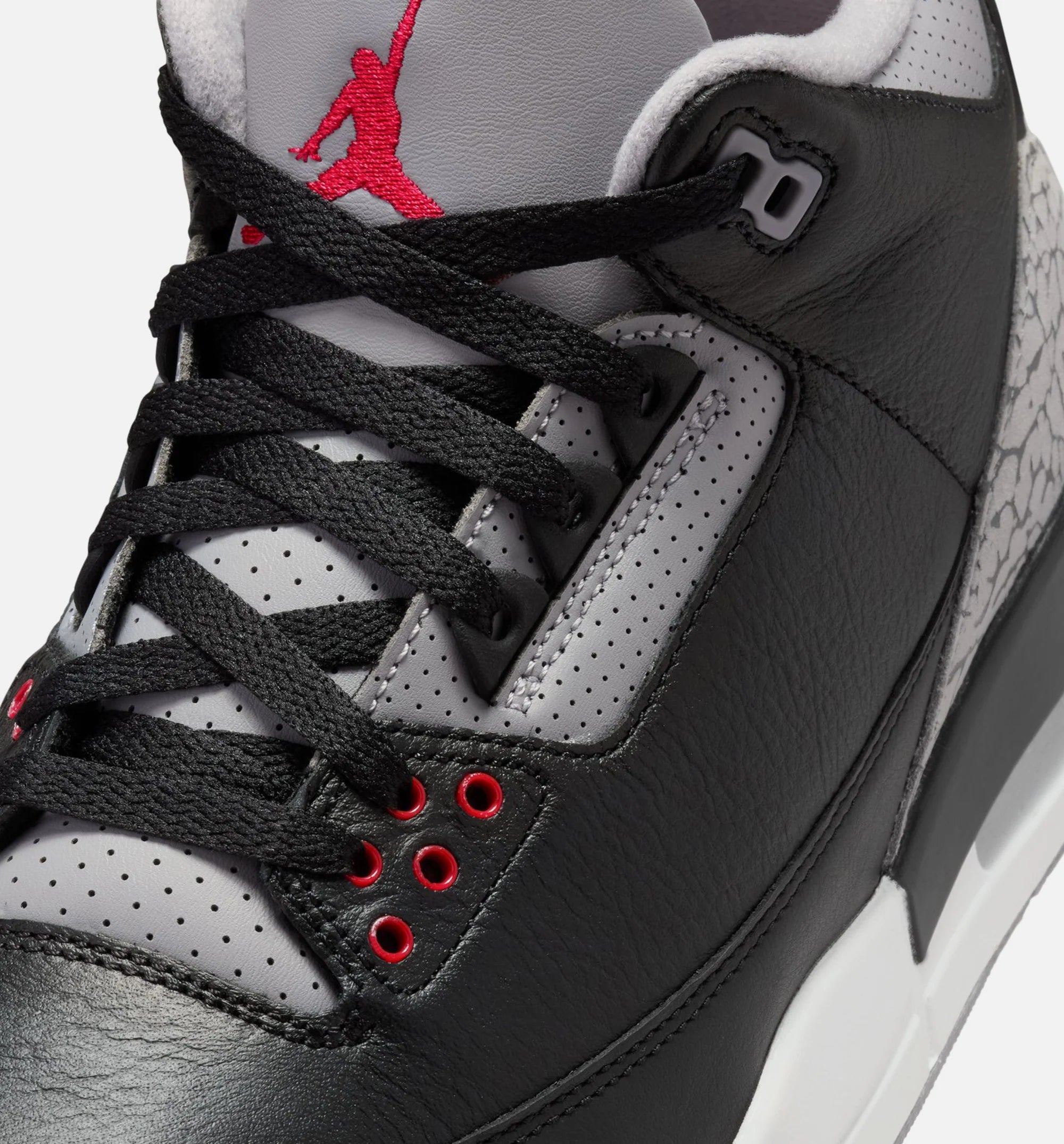 Air Jordan 3 Retro Black Cement Mens Lifestyle Shoe Black Fire Red Cement Grey Summit White