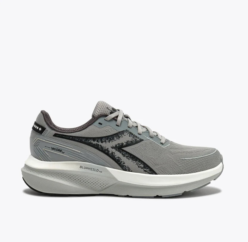 Mens Diadora Mythos Blushield Vigore 5