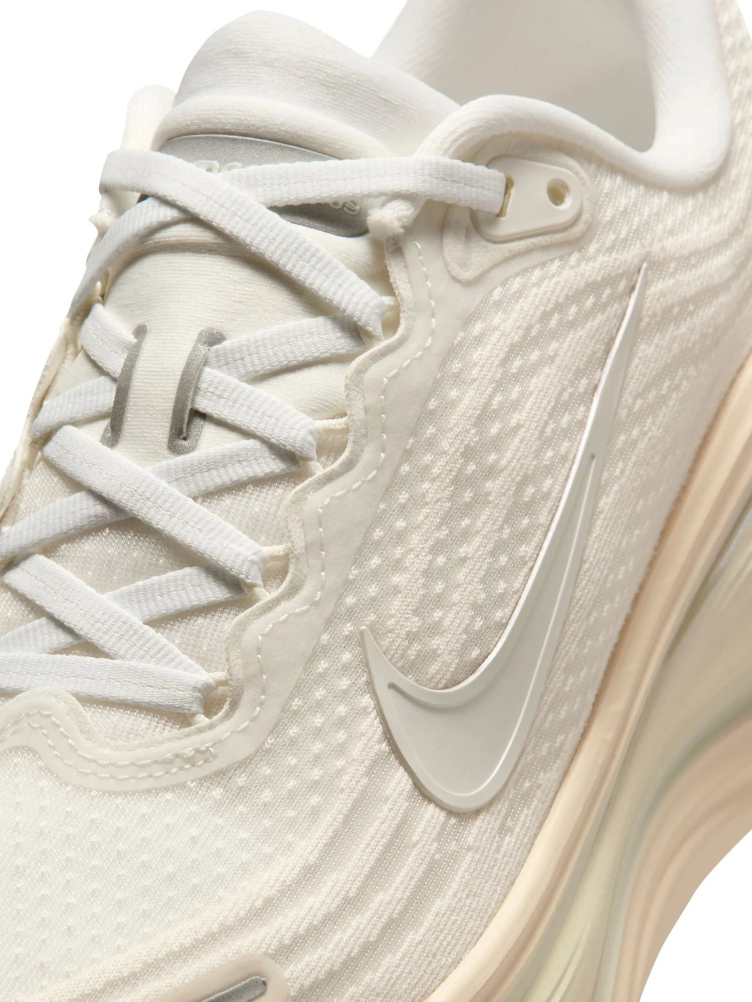 Nike Air Zoom Vomero Plus Womens Shoes