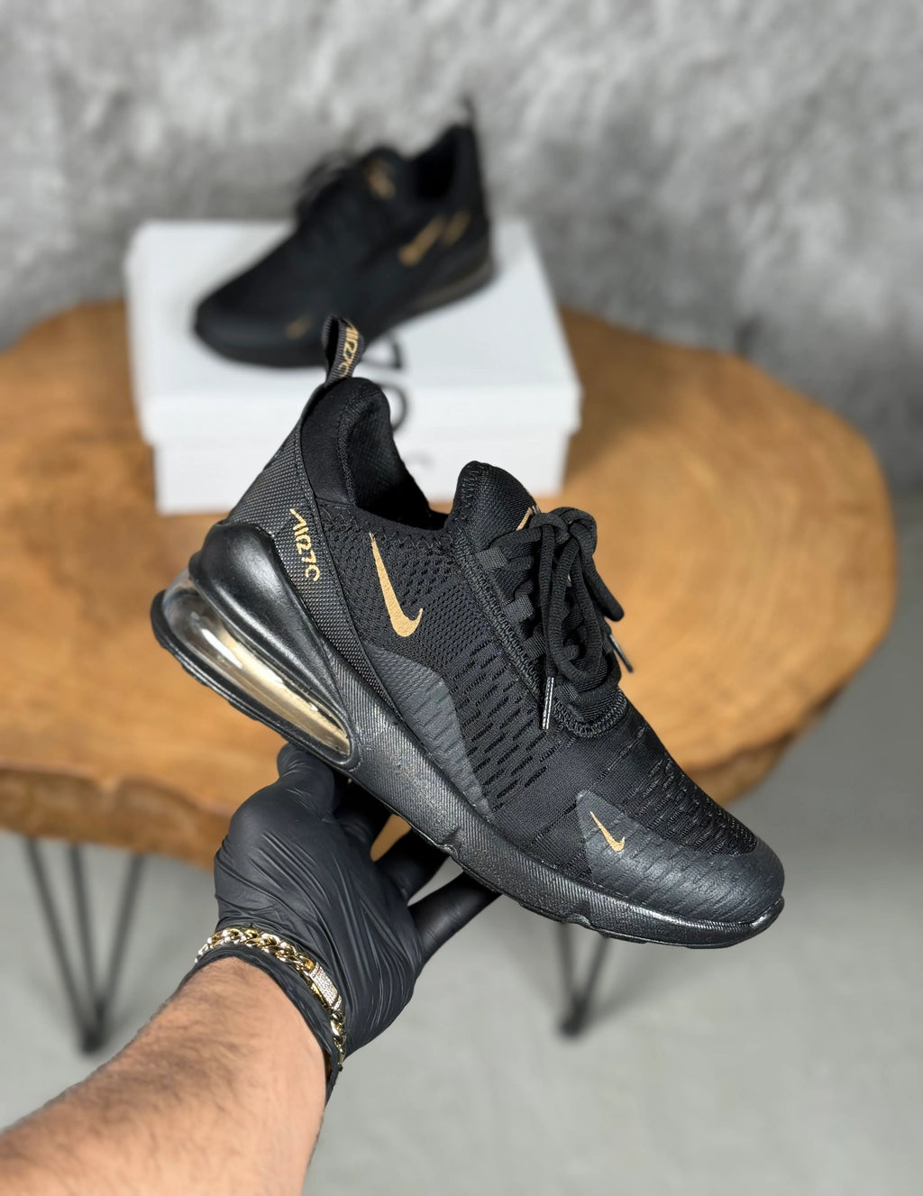 NIKE 270 MODELİ