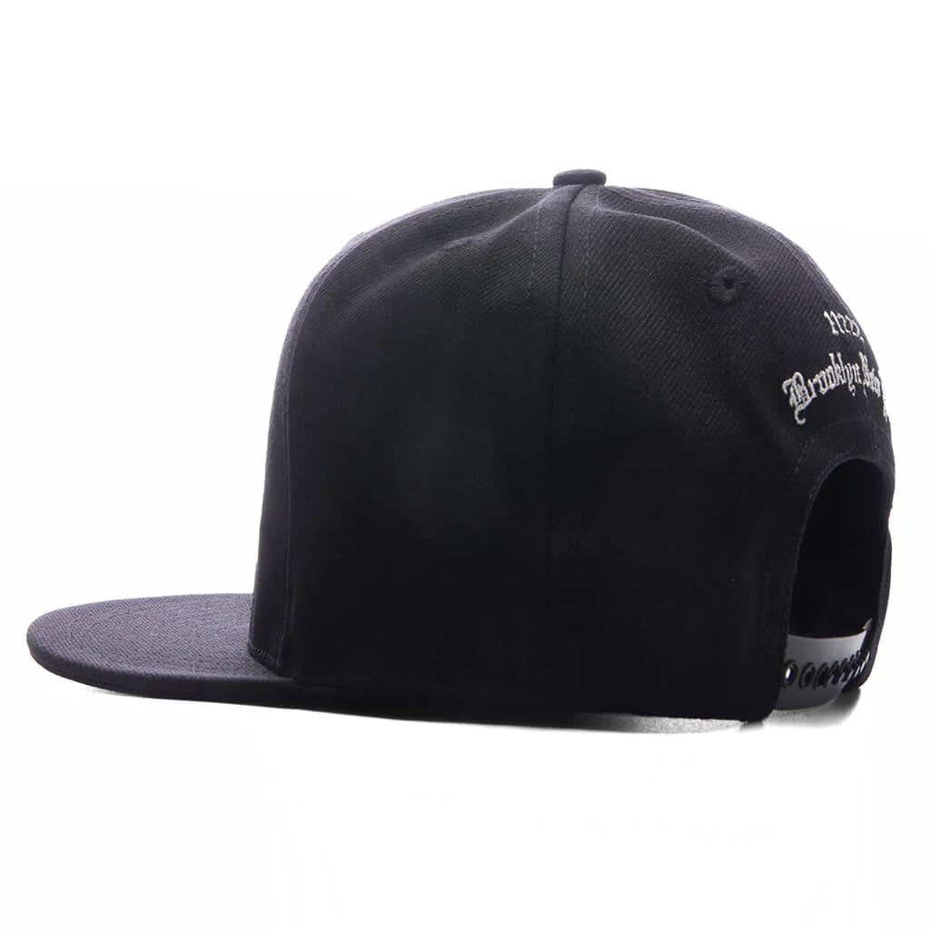 Casa De Chavarria Cap Black