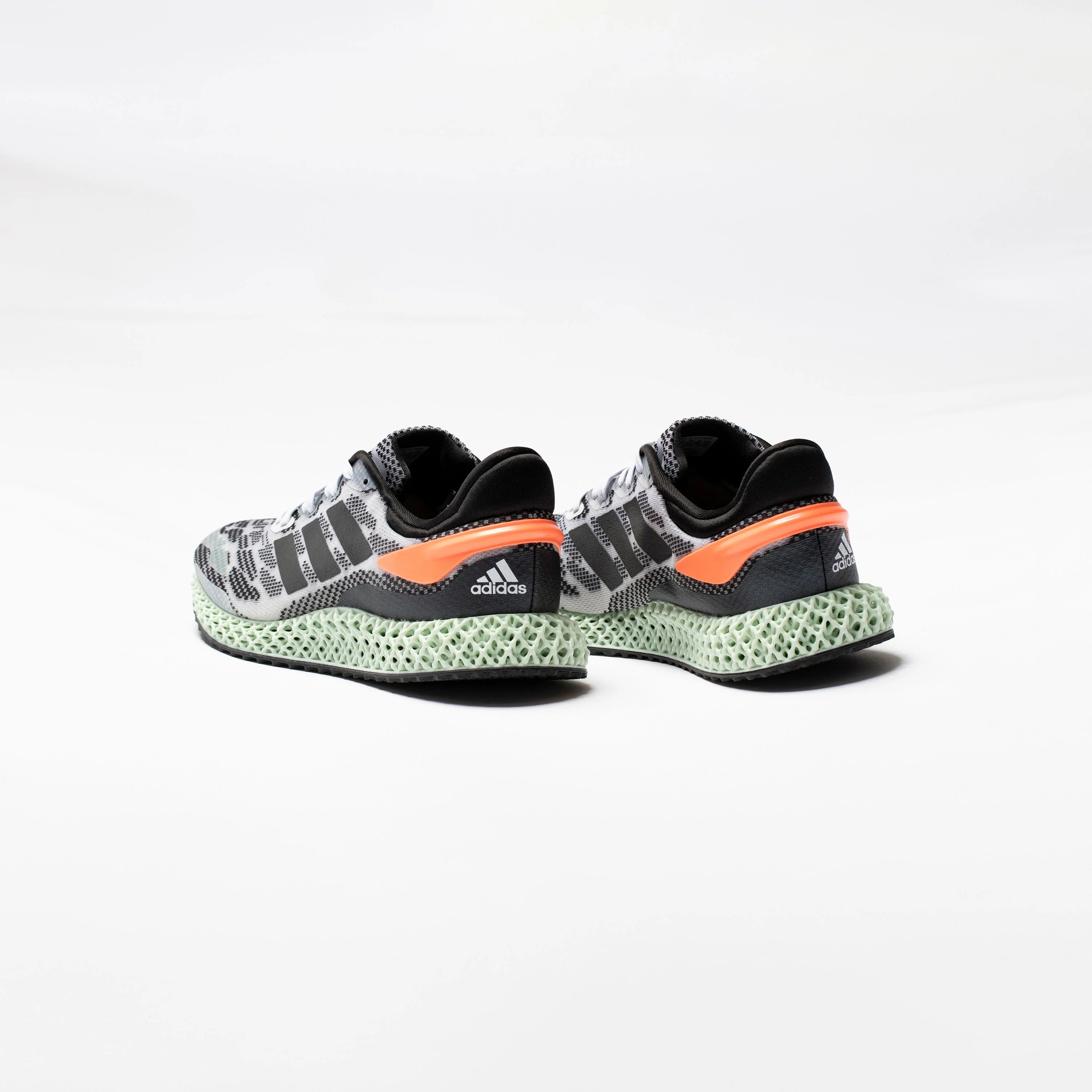 4D Run 10 Mens Running Shoe Footwear White Core Black Signal Coral