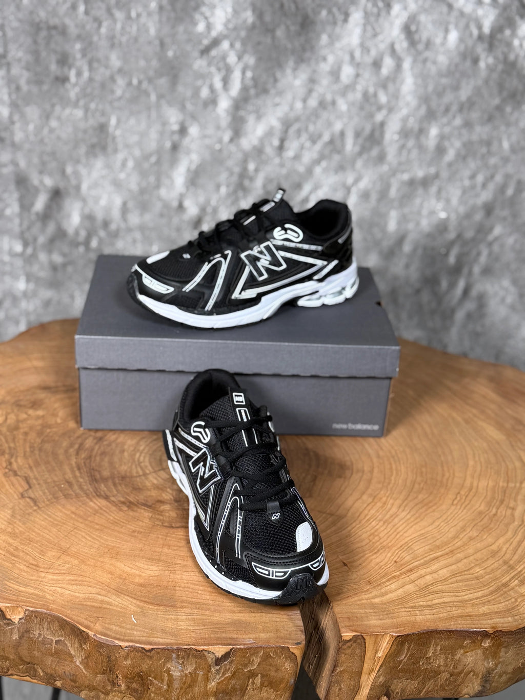 NEW BALANCE 1906 MODELİ