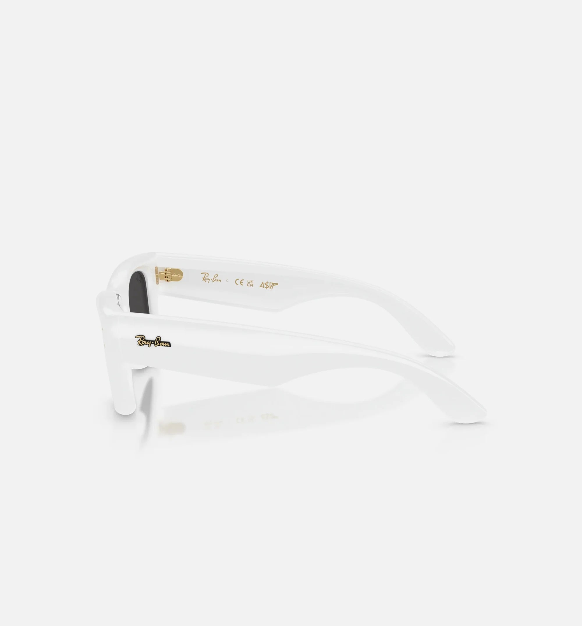 The Wayfarer Puffer by AAP Rocky Mens Sunglases White